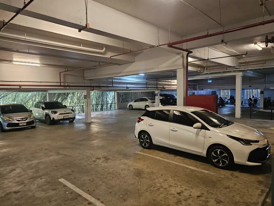 Gratis garage til gæster