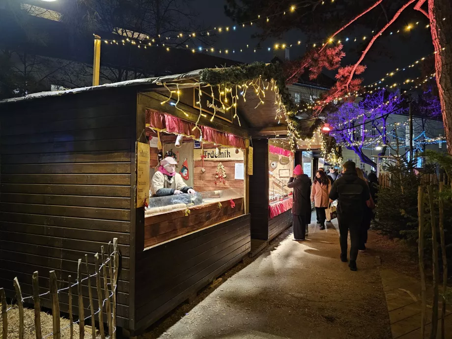 Julemarked på universitetets campus