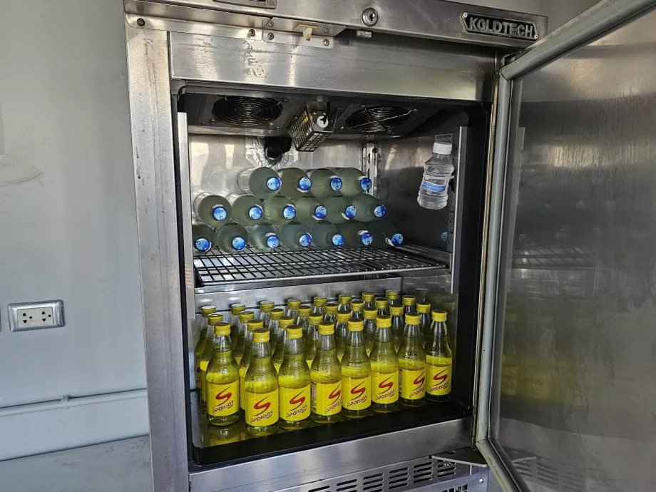 Vand og limonade i SweetSpot