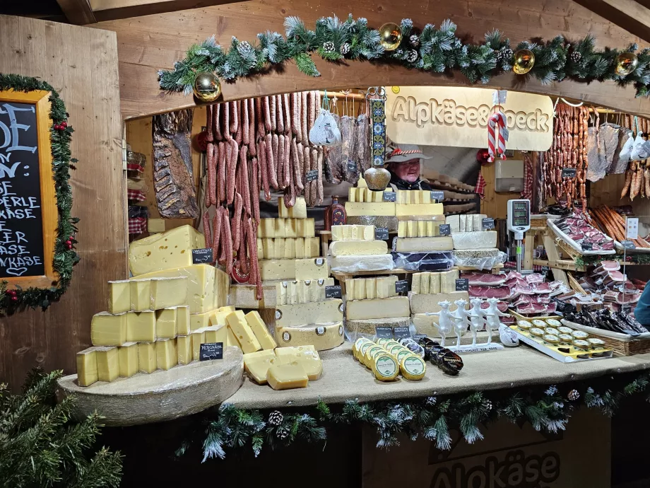 Markeder Am Hof