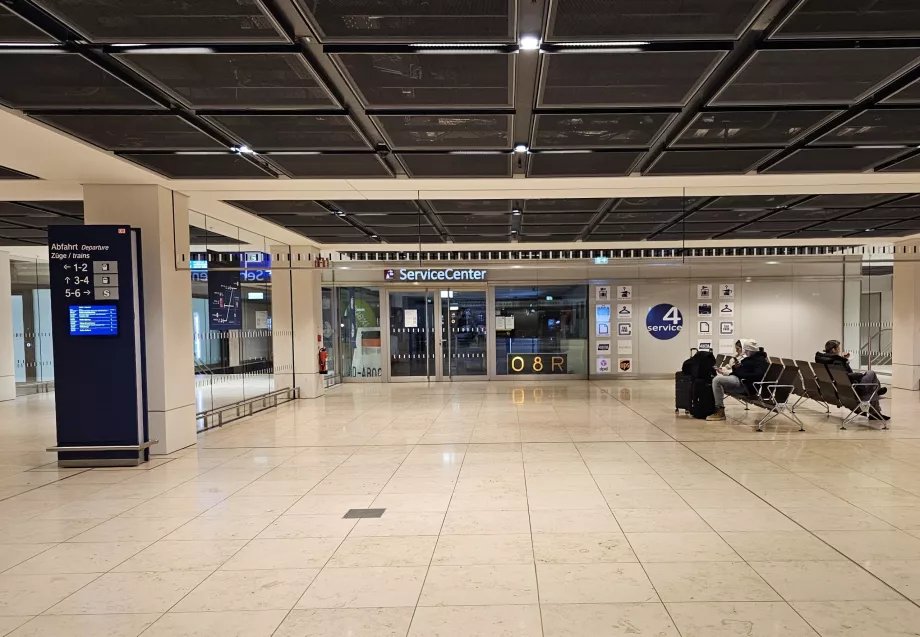 Bagageopbevaring på togstationen