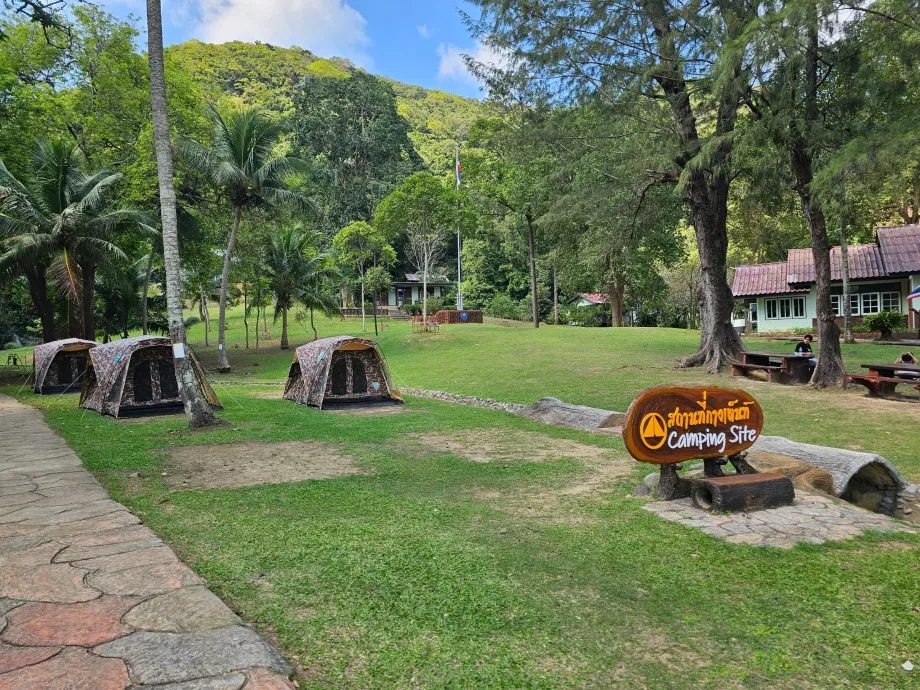 Nationalparkcenter på Koh Wua Ta Lap