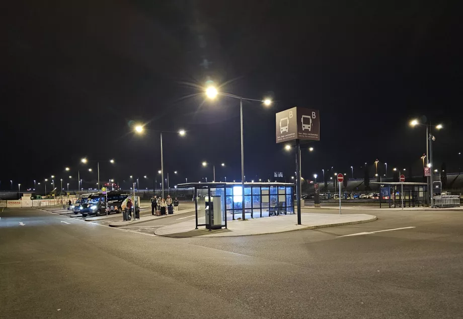 Langdistance busstationer