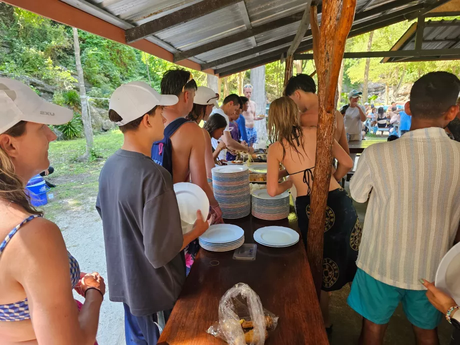 Frokost inkluderet i rejsens pris