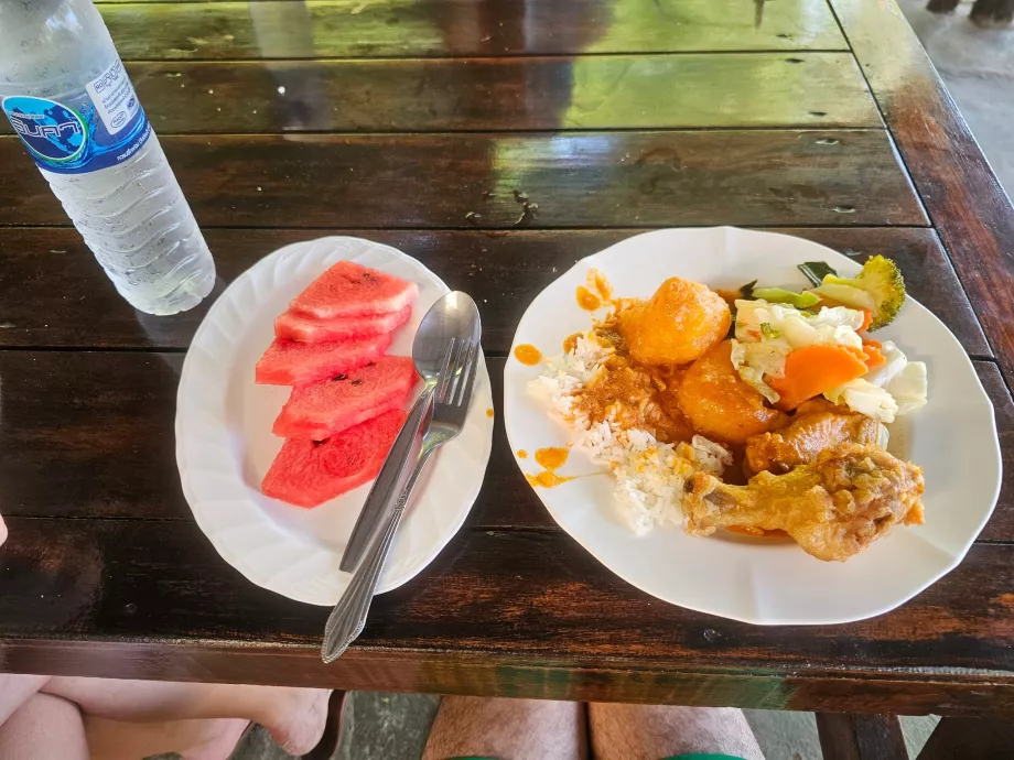 Frokost inkluderet i rejsens pris