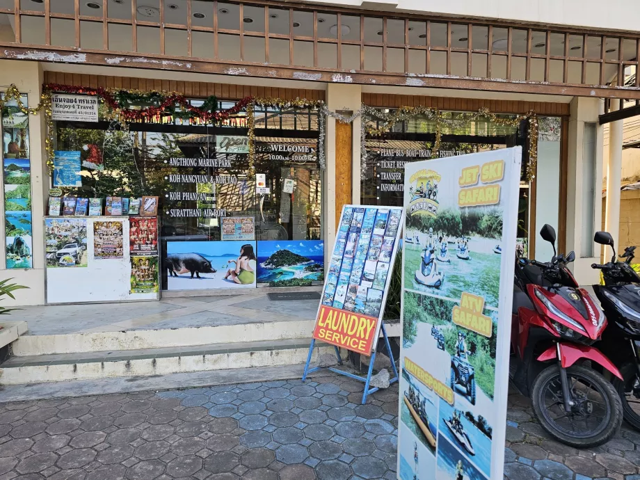 Turistbureau, der tilbyder ture i Chaweng