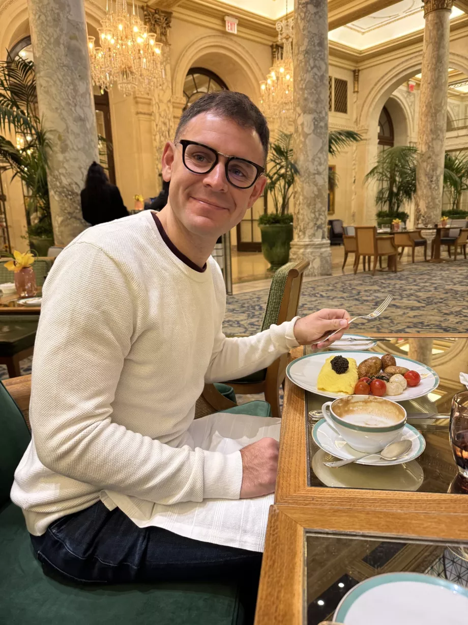 Mig til morgenmad på Plaza Hotel