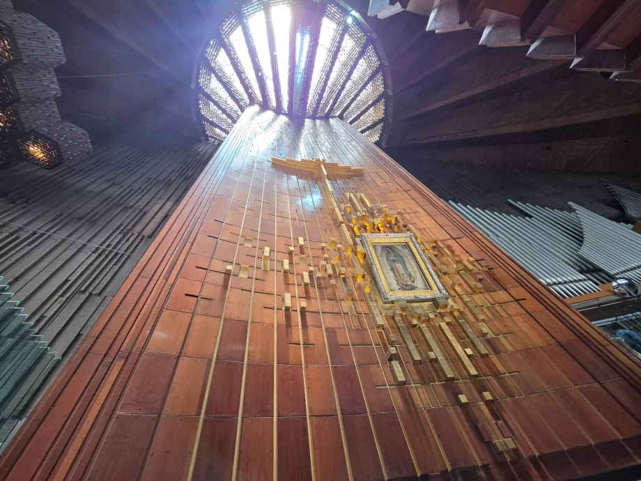 Interiør - Basilika Guadalupe