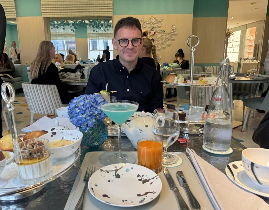 Mig på Tiffanys morgenmad