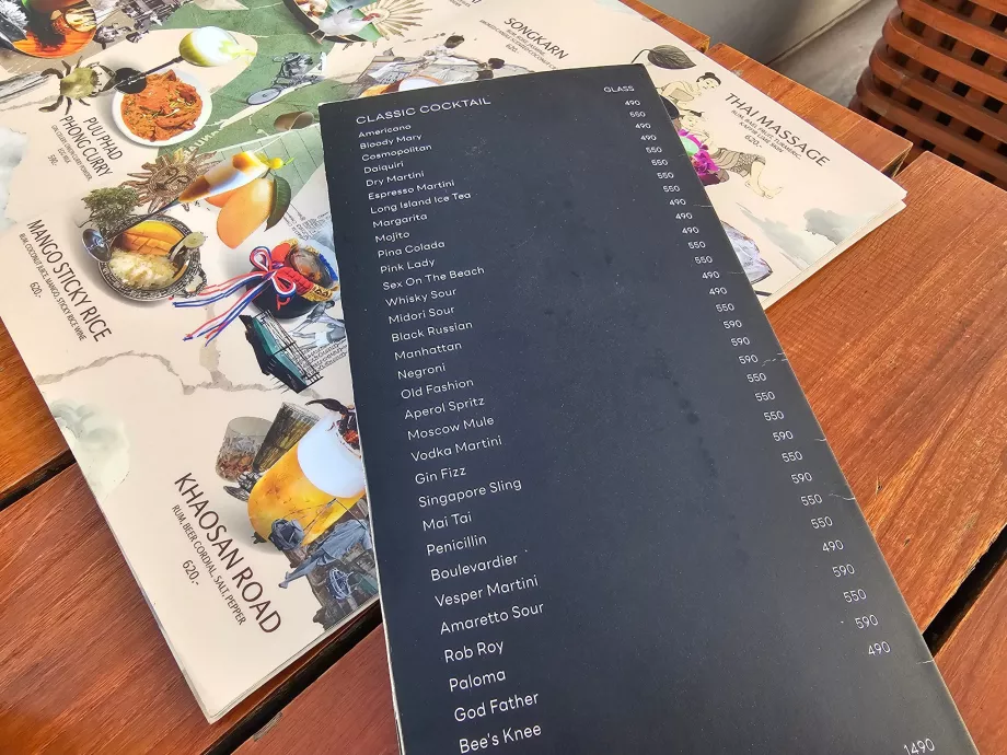 Akara Sky Hanuman - menu, drikkevarer