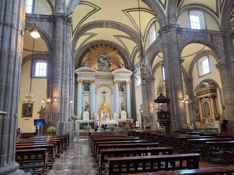 Metropolitan Cathedral, sidekapel