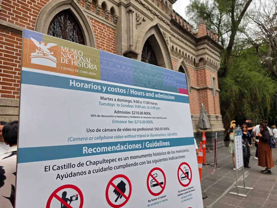 Chapultepec Slot, åbningstider og prisliste