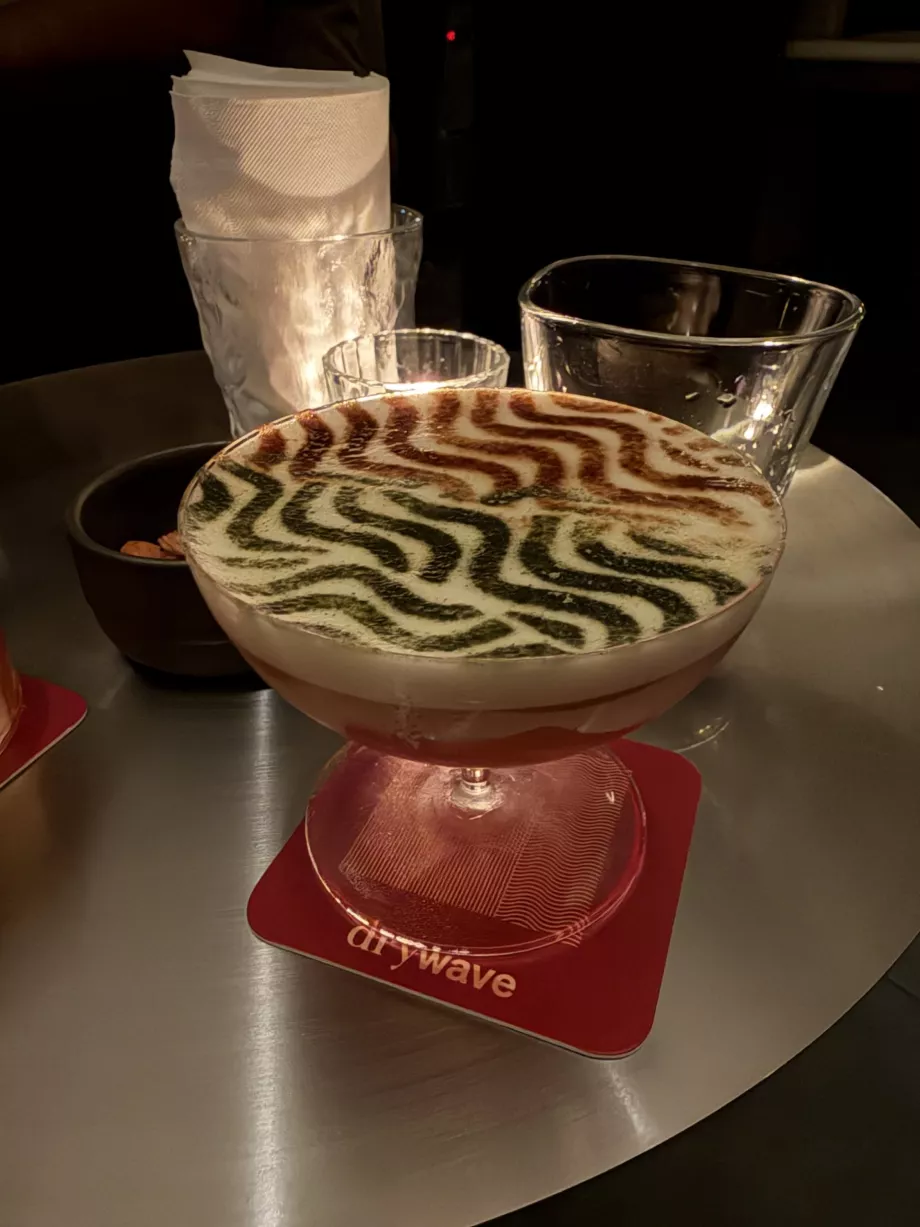 Dry Wave Cocktail Studio - vores drinks