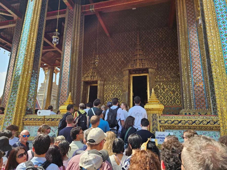 Grand Palace, kø til Smaragdbuddhaens tempel