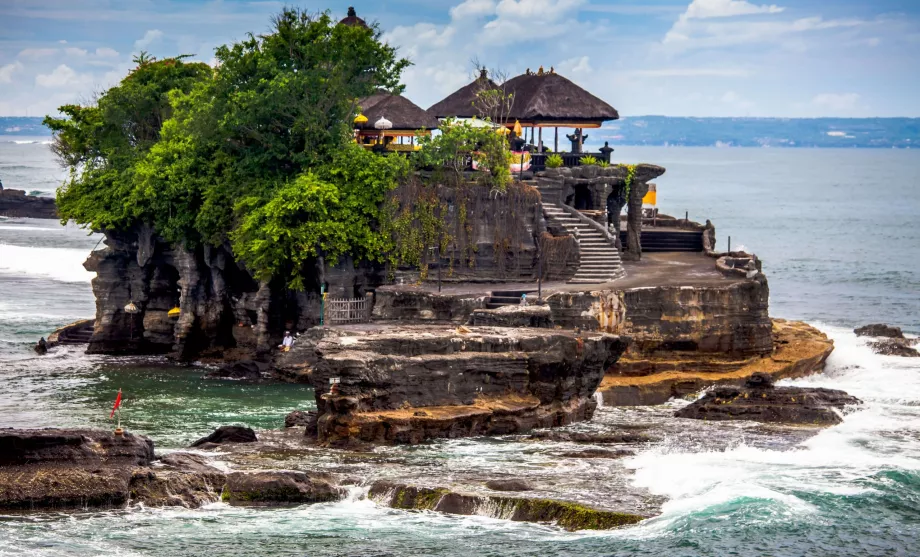 Tanah-grunden