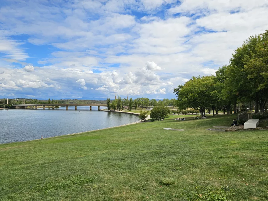 Commonwealth Park