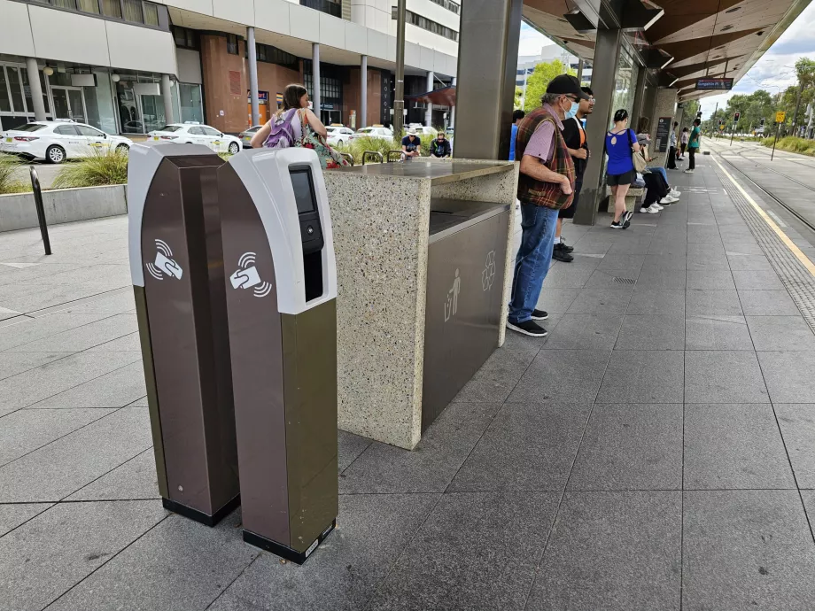 Validator ved sporvognsstoppestedet