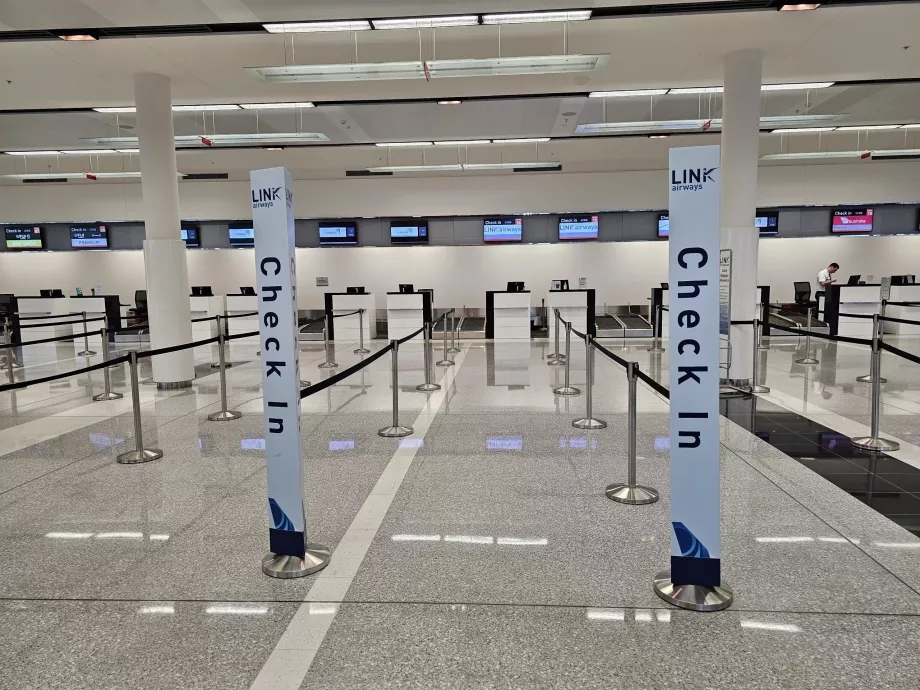 Check-in i lufthavnen