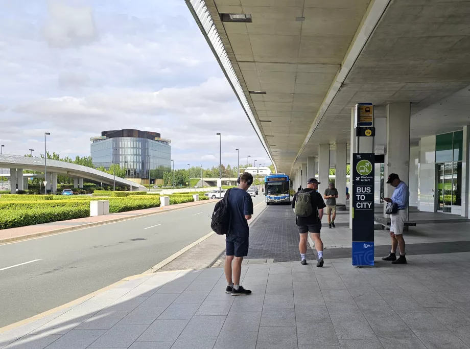 Busstoppested i retning af centrum