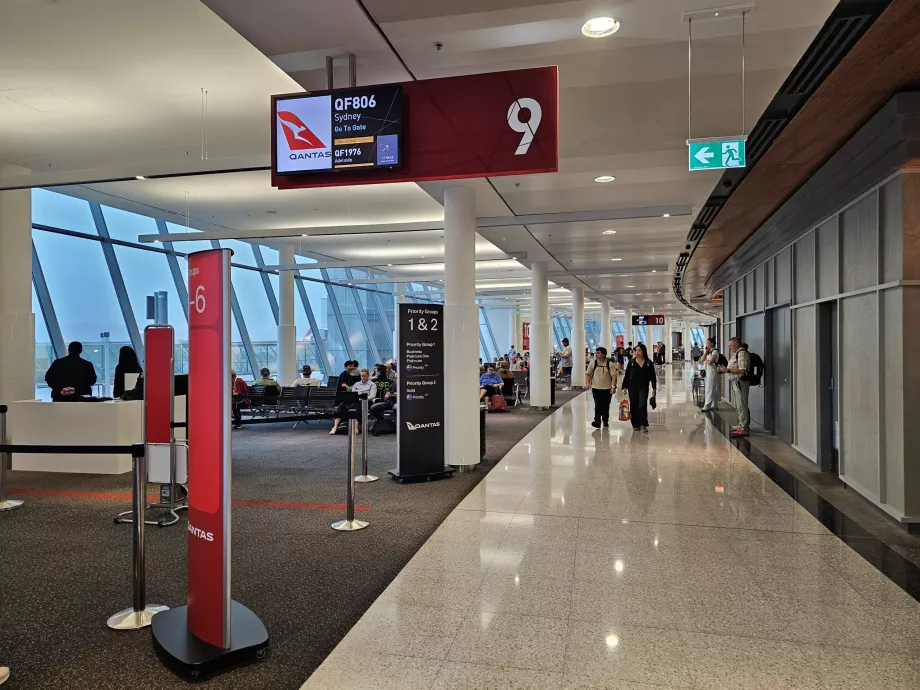 Afgangsgates, Canberra Lufthavn