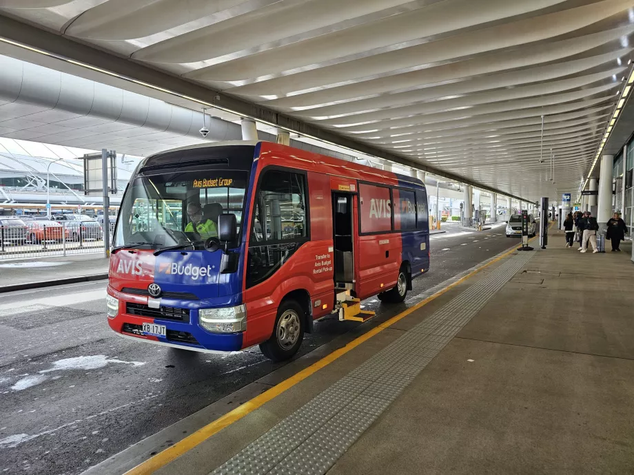 Shuttlebusser til biludlejningsfirmaer fra terminal 2 og 3