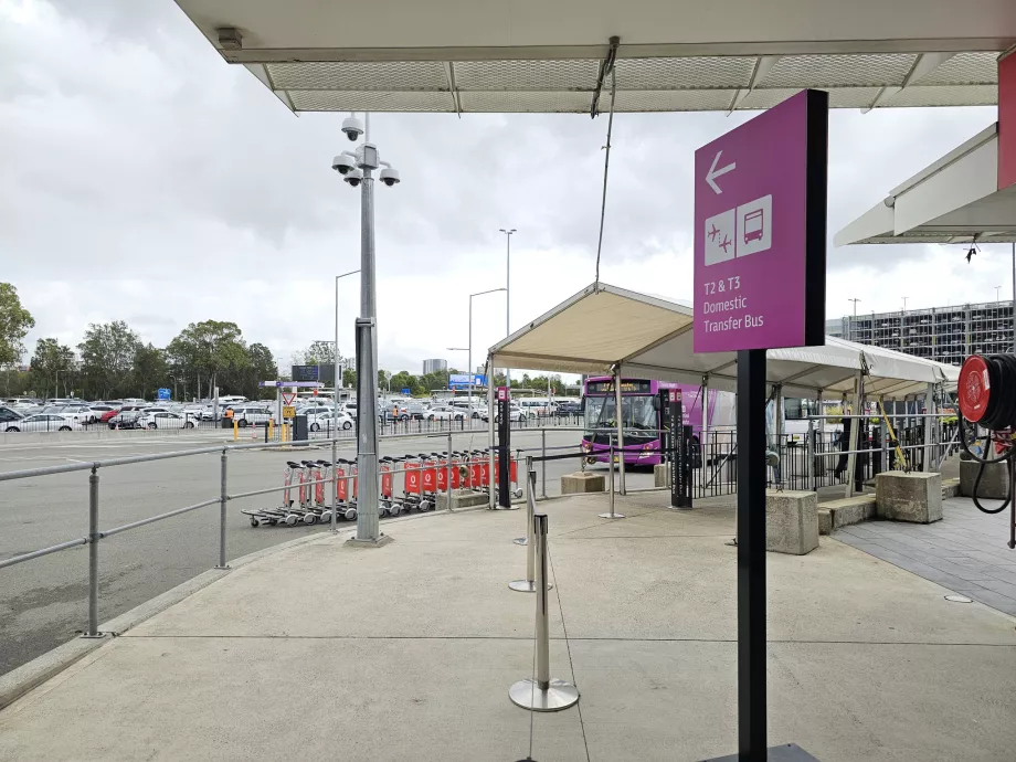Stoppested for shuttlebus, Terminal 1
