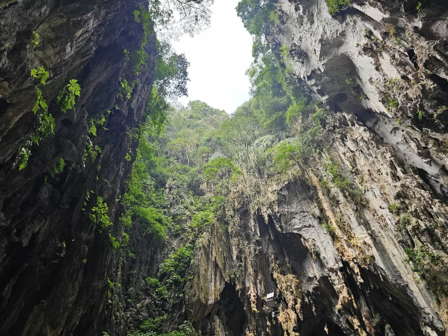 Batu-grotterne