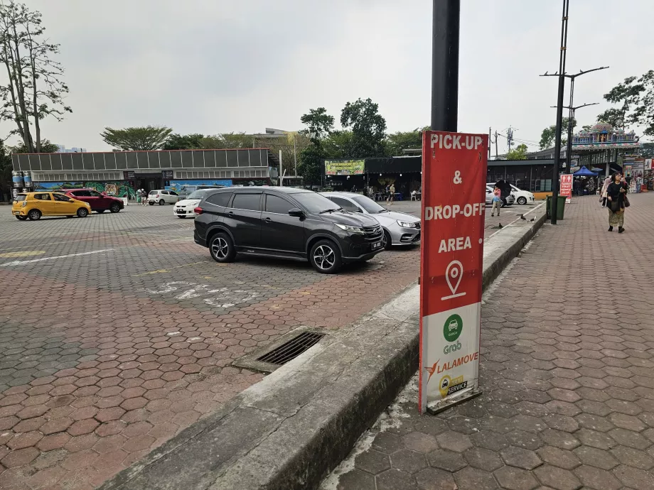 Afhentningssted for Grab-appen ved Batu Caves