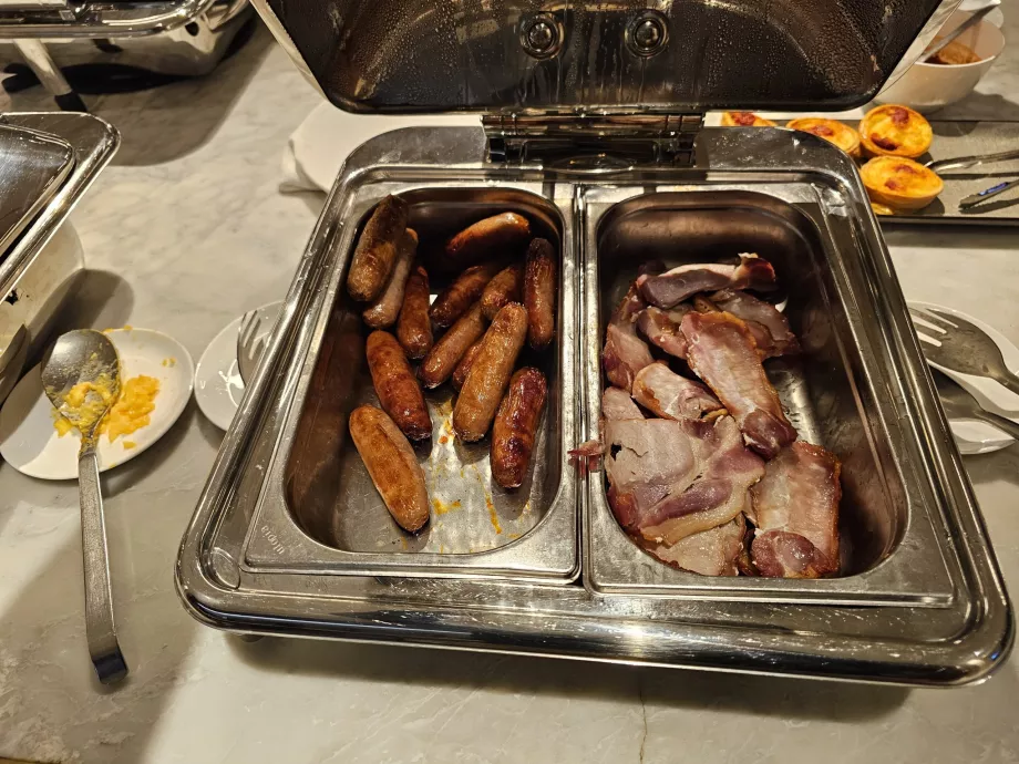 Tilbud om morgenmad - varme måltider