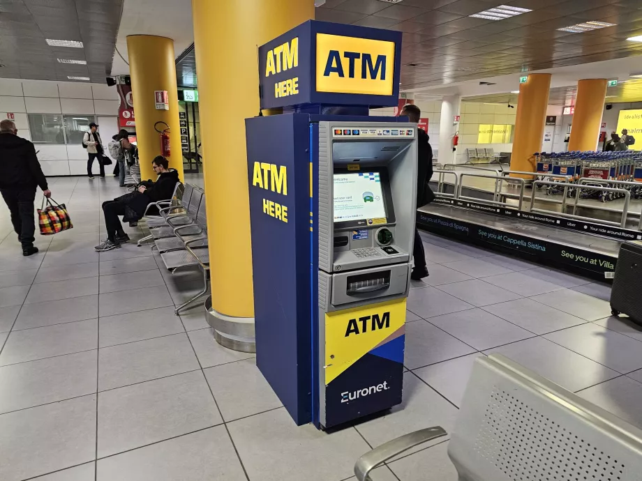 Euronet ATM i ankomsthallen