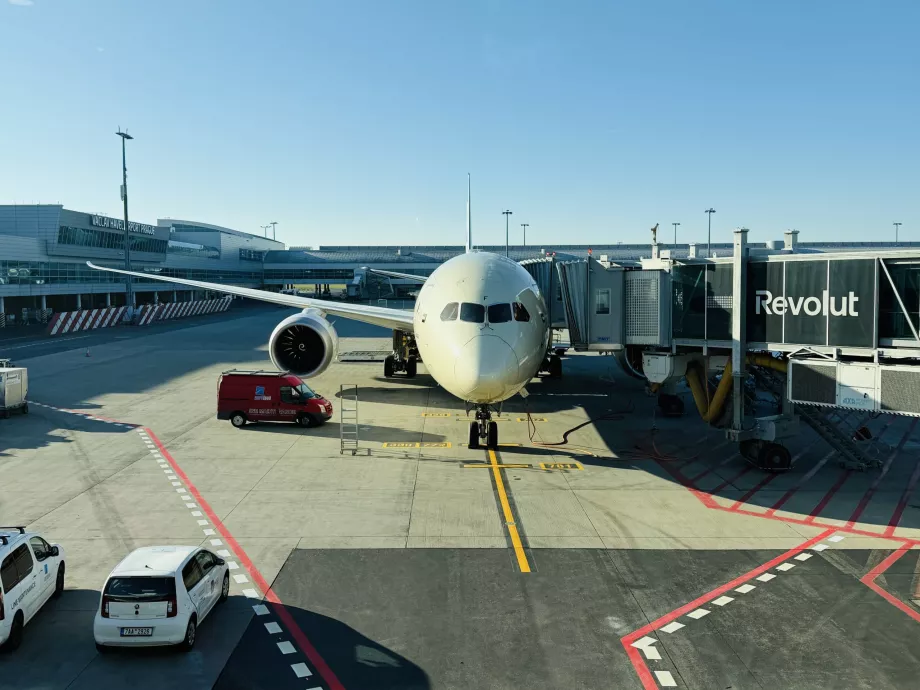 Boeing 787-9 registrering A6-BNF