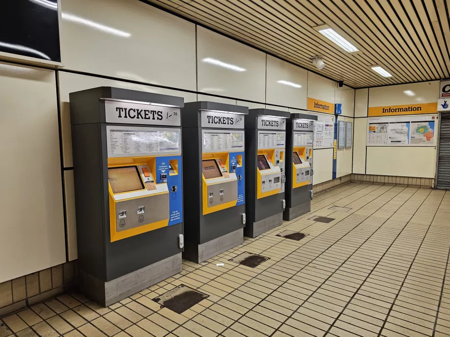Billetautomater på metrostationer