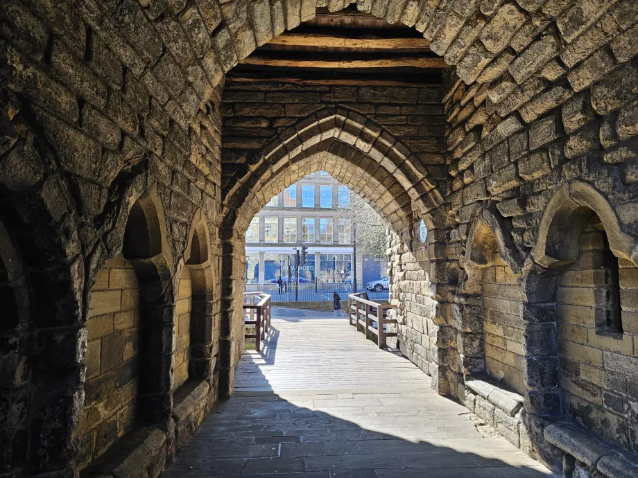Newcastle Castle, den sorte port