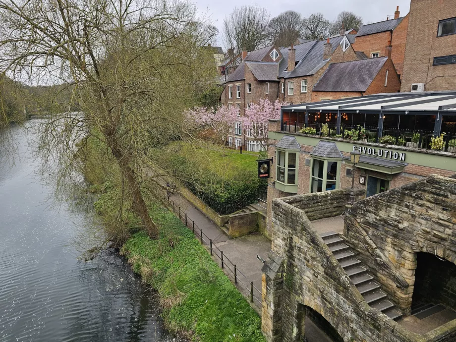 Promenade ved havnefronten