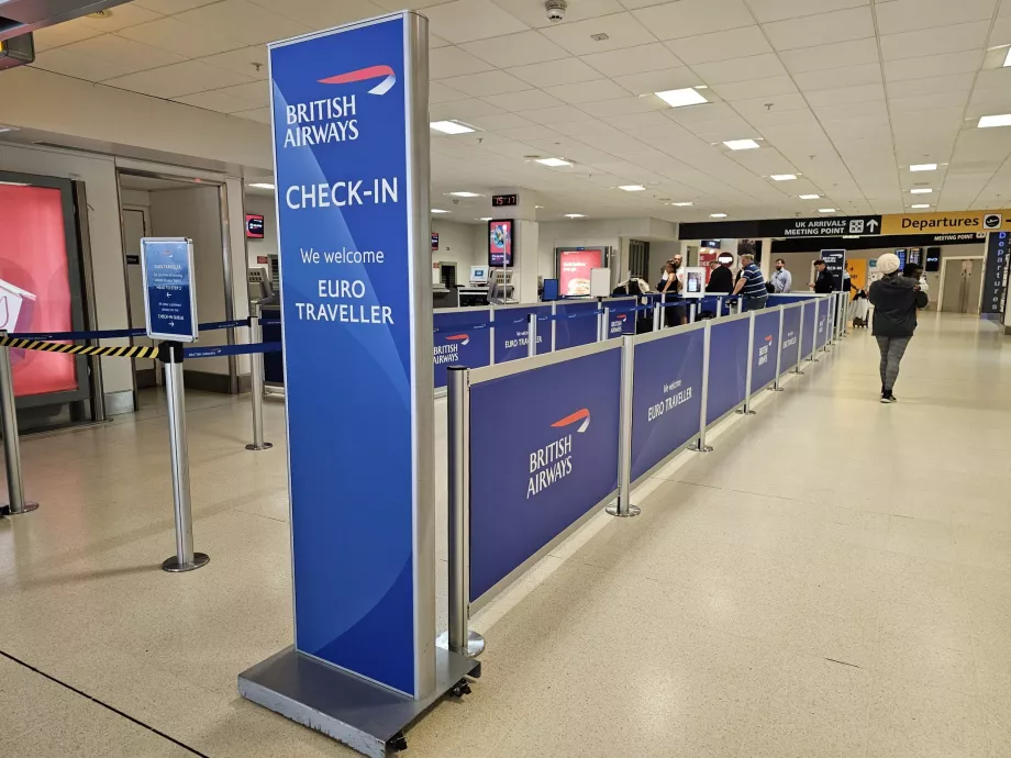 Check-in i lufthavnen