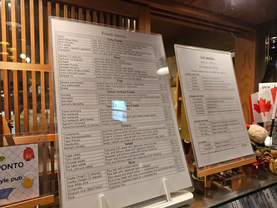 Typisk menu på izakayaen i Pontocho Alley