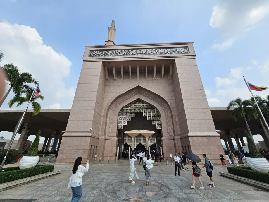 Indgang til Putra-moskéen