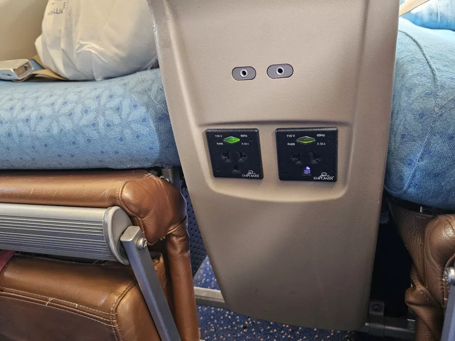 Stikkontakter til opladning