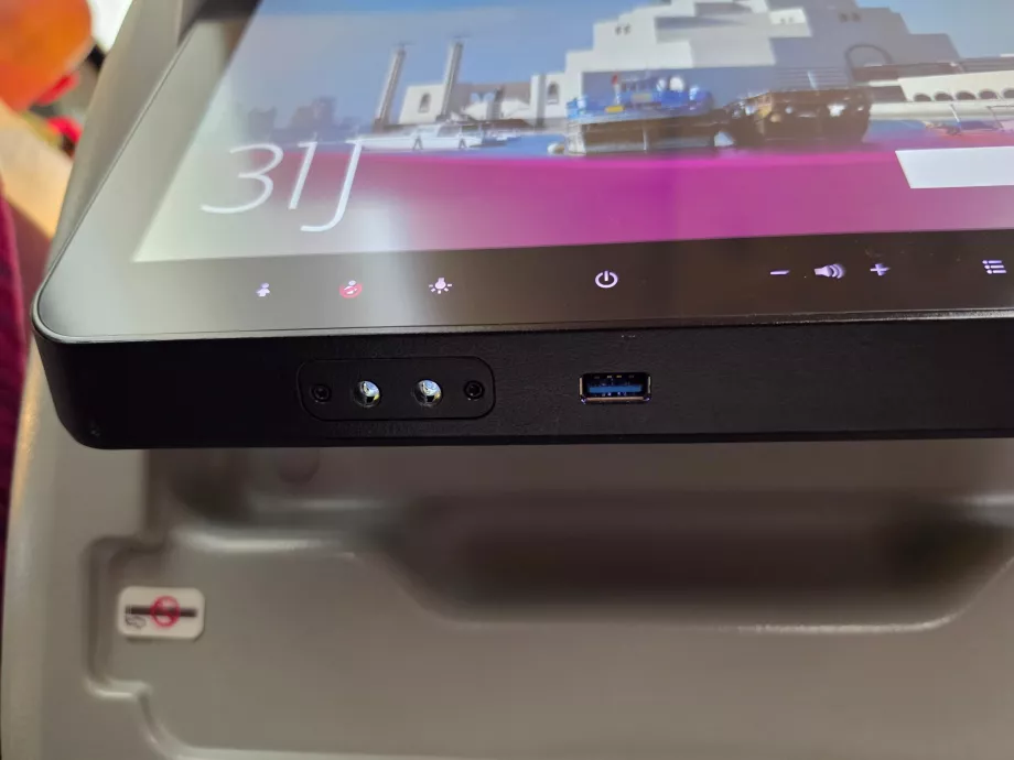 USB-port på IFE-skærmen