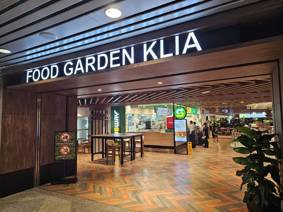 Food Court, Terminal 1, offentligt område