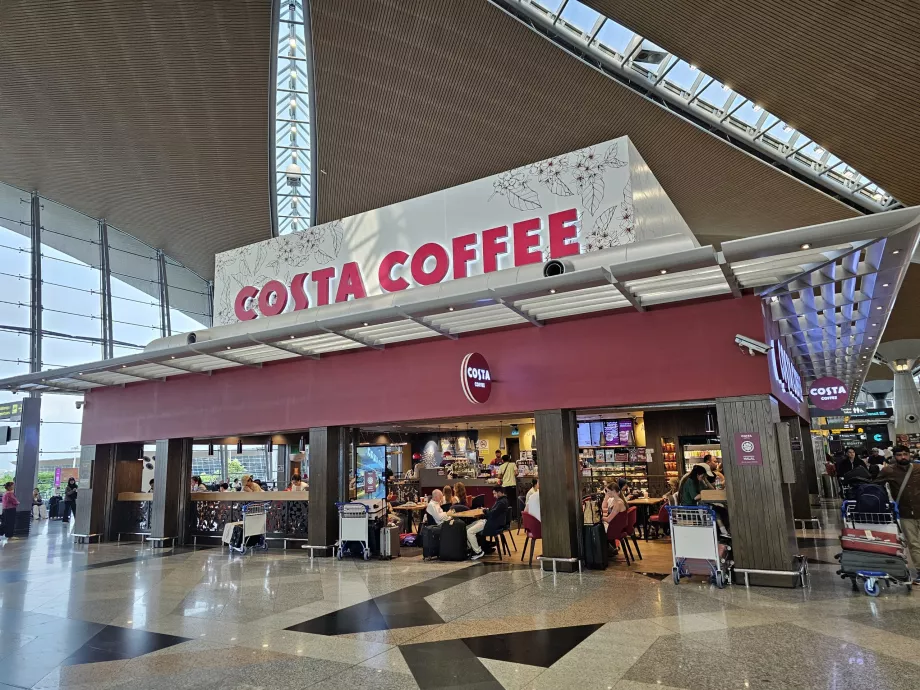 Costa Coffee, Terminal 1, offentligt område