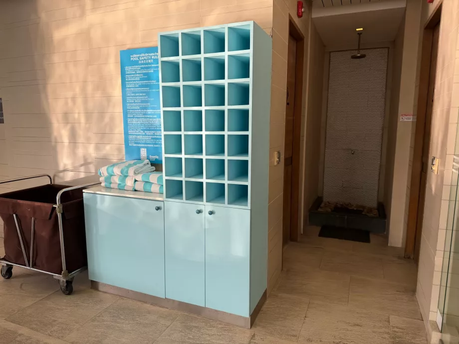 Håndklæder ved poolen