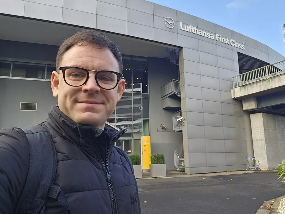 Mig før First Class-terminalen