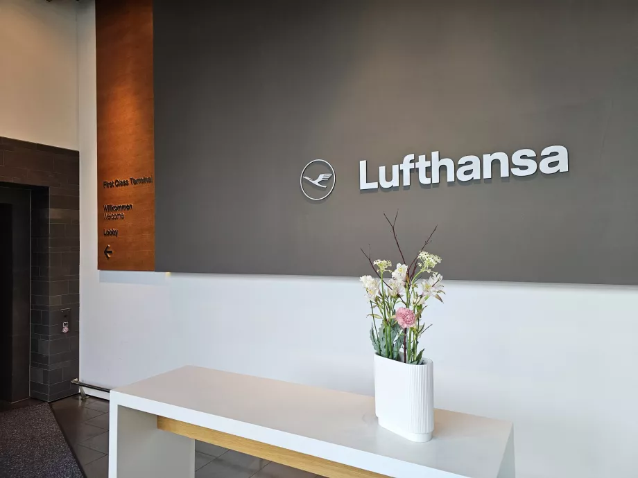 Førsteklasses terminalindgang Lobby