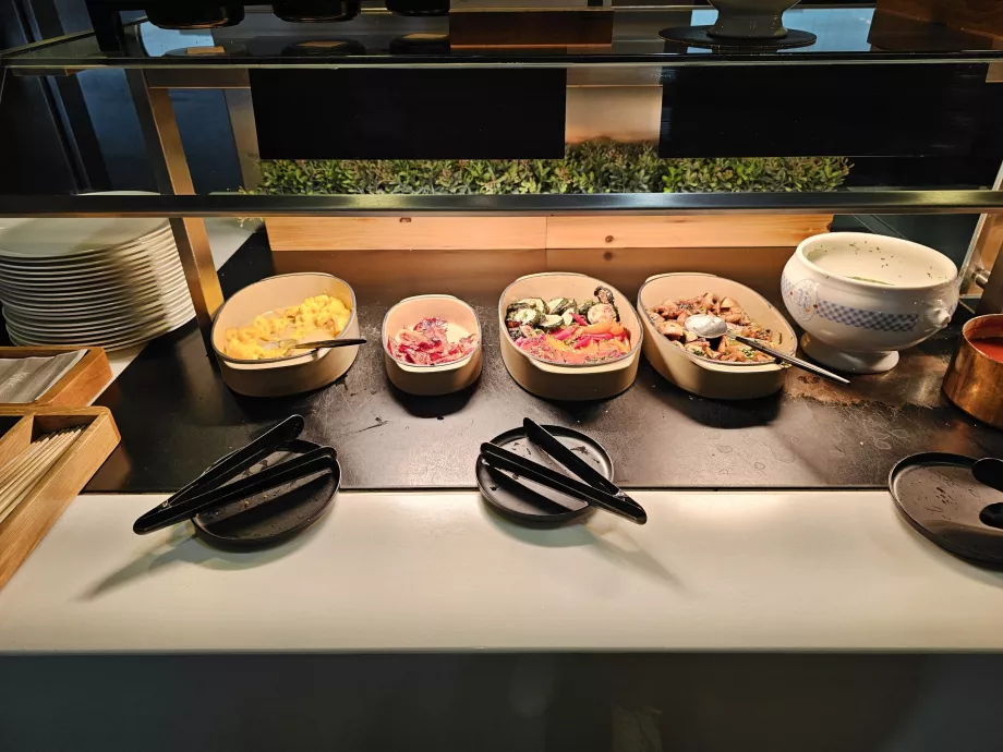 Buffet - tilbud på varm morgenmad