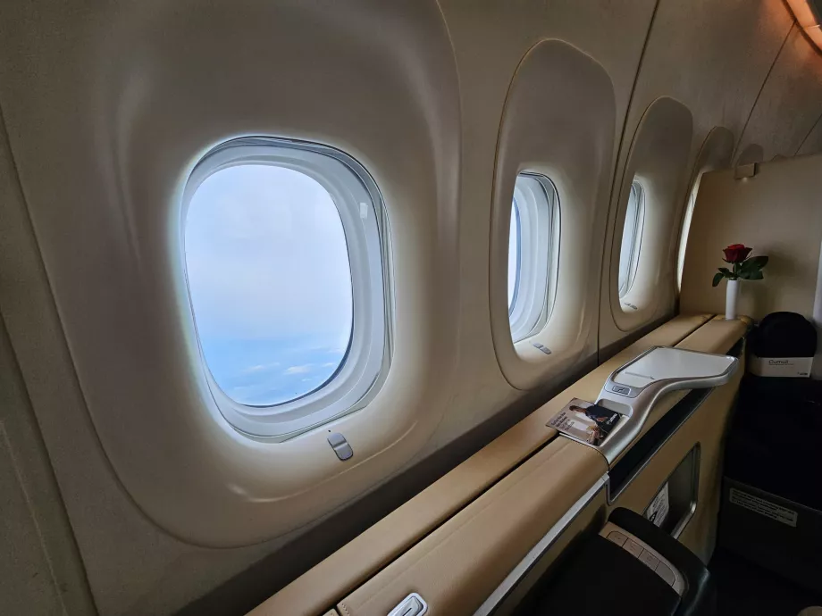 Vinduer og opbevaringsrum