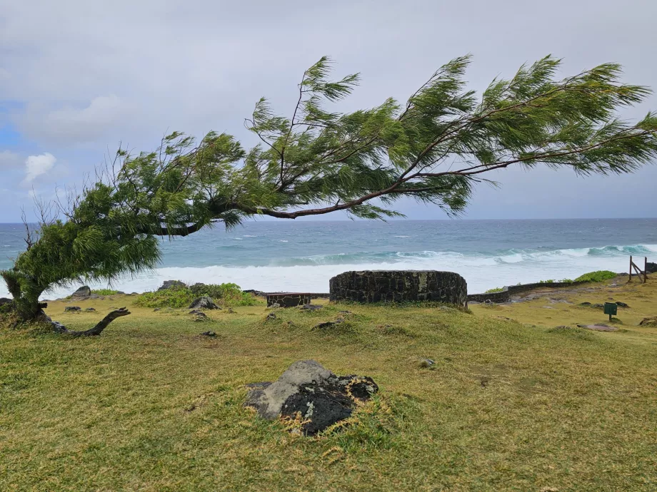 Klipperne ved Gris Gris-stranden