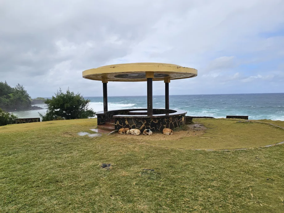 Klipperne ved Gris Gris-stranden