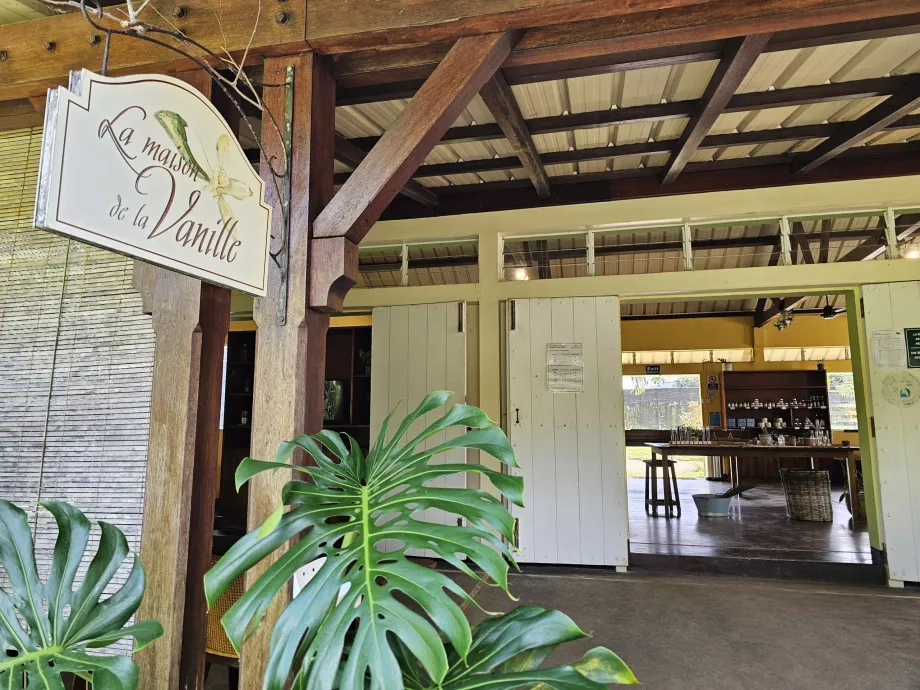 Saint Aubin, vaniljeplantage, souvenirbutik