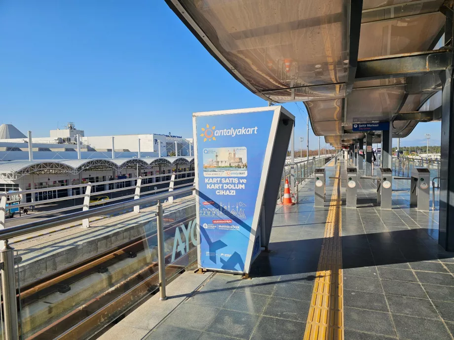 Billetautomat ved sporvognsstoppestedet